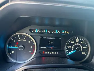 Ford F-150 2016 4x4 XLT 4dr SuperCrew 5.5 ft. SB