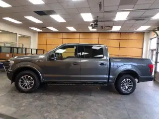 Ford F-150 2020 4x4 Lariat 4dr SuperCrew 5.5 ft. SB