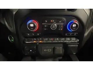 Chevrolet Silverado 1500 Limited 2022 4x4 LTZ 4dr Crew Cab 5.8 ft. SB