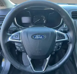 Fusión de Ford Hybrid 2018 Titanium 4dr Sedán