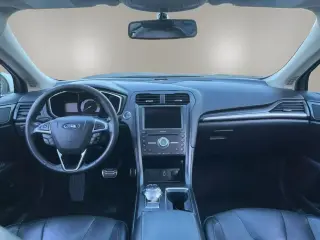 Fusión de Ford Hybrid 2018 Titanium 4dr Sedán