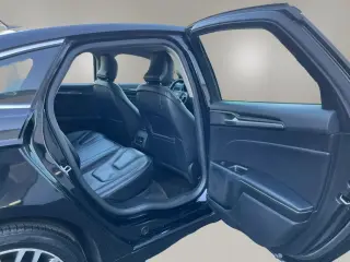 Fusión de Ford Hybrid 2018 Titanium 4dr Sedán