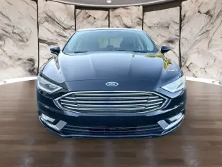 Fusión de Ford Hybrid 2018 Titanium 4dr Sedán