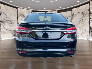 Fusión de Ford Hybrid 2018 Titanium 4dr Sedán