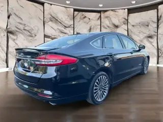 Fusión de Ford Hybrid 2018 Titanium 4dr Sedán