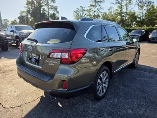 Subaru Outback 2017 AWD 3.6R Touring 4dr Wagon