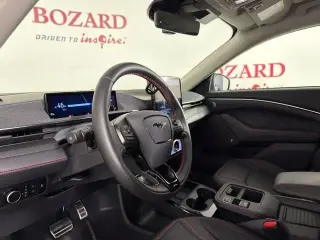 Ford Mustang Mach-E 2025 AWD Premium 4p SUV