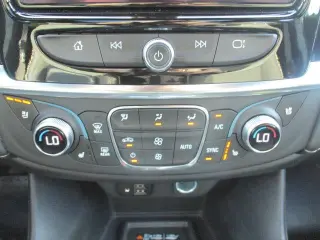 Chevrolet Traverse 2023 4x4 Premier 4dr SUV