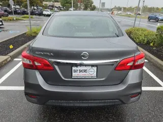 Nissan Sentra 2017 S 4dr Sedán 6M