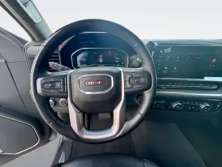 GMC Sierra 1500 2025 4x2 SLT 4dr Crew Cab 5.8 ft. SB