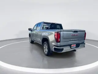 GMC Sierra 1500 2025 4x2 SLT 4dr Crew Cab 5.8 ft. SB