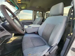 Ford F-250 Super Duty 2011 4x4 XL 4dr SuperCab 6.8 ft. SB Pickup