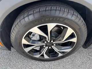 Ford Mustang Mach-E 2025 Select 4dr SUV