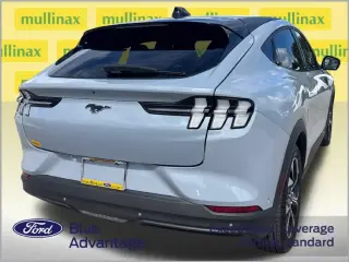 Ford Mustang Mach-E 2025 Select 4dr SUV