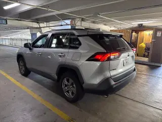 Toyota RAV4 Híbrido 2024 AWD LE 4dr SUV
