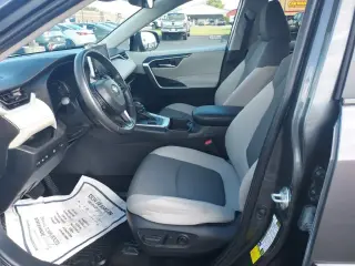Toyota RAV4 2024 AWD XLE 4dr SUV