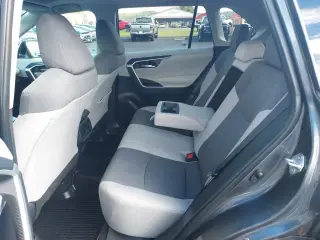 Toyota RAV4 2024 AWD XLE 4dr SUV