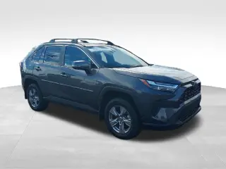 Toyota RAV4 2024 AWD XLE 4dr SUV