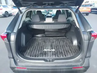 Toyota RAV4 2024 AWD XLE 4dr SUV