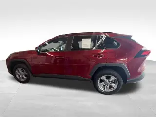 Toyota RAV4 2022 AWD XLE 4dr SUV