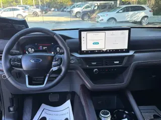 Ford Explorer 2026 Platinum 4dr SUV