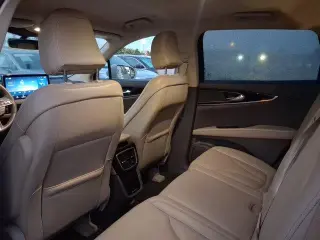 Lincoln Nautilus 2023 Standard 4dr SUV
