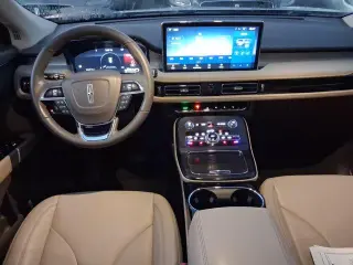 Lincoln Nautilus 2023 Standard 4dr SUV