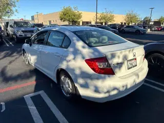 Honda Civic 2012 HF 4dr Sedán