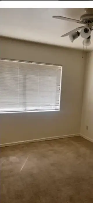 2 ADULTOS CON TRABAJO