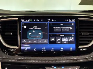 Chrysler Pacifica 2023 AWD Touring L 4dr Mini-Van