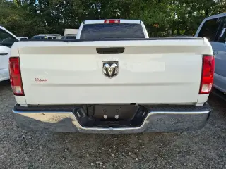 Ram 1500 Classic 2023 4x2 Tradesman 2dr Regular Cab 8 ft. LB Pickup