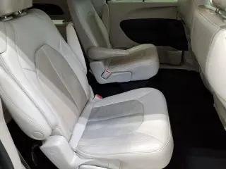 Chrysler Pacifica 2021 Touring L 4dr Mini-Van