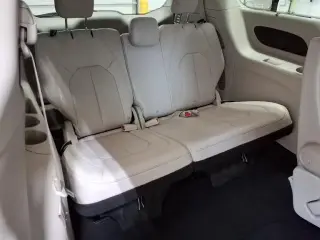 Chrysler Pacifica 2021 Touring L 4dr Mini-Van