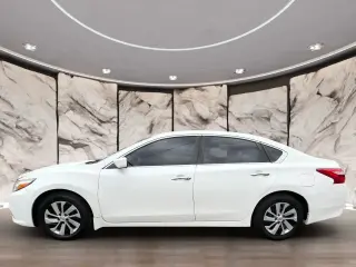 Nissan Altima 2017 2.5 4 tracción sedan