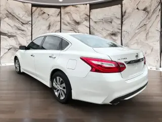 Nissan Altima 2017 2.5 4 tracción sedan