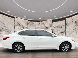 Nissan Altima 2017 2.5 4 tracción sedan