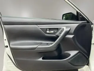 Nissan Altima 2017 2.5 4 tracción sedan