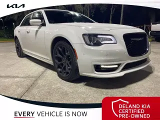Chrysler 300 2019 S 4dr Sedán