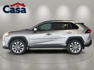 Toyota RAV4 2021 XLE Premium 4dr SUV