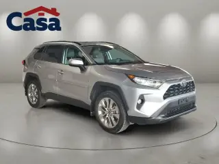 Toyota RAV4 2021 XLE Premium 4dr SUV