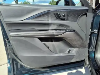Cadillac LYRIQ 2024 Deportivo 1 4 SUV