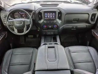 GMC Sierra 1500 Limited 2022 4x4 Denali 4dr Crew Cab 5.8 ft. SB
