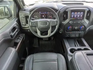 GMC Sierra 1500 Limited 2022 4x4 Denali 4dr Crew Cab 5.8 ft. SB