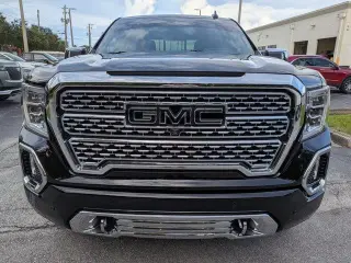 GMC Sierra 1500 Limited 2022 4x4 Denali 4dr Crew Cab 5.8 ft. SB