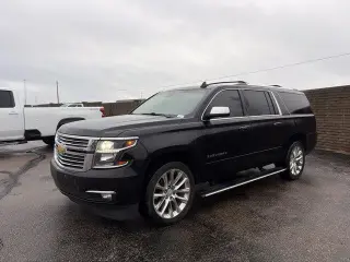 Chevrolet Suburban 2019 4x4 Premier SUV de 4 puertas