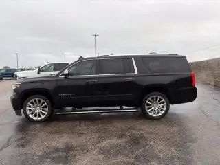 Chevrolet Suburban 2019 4x4 Premier SUV de 4 puertas