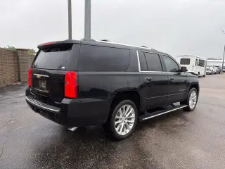 Chevrolet Suburban 2019 4x4 Premier SUV de 4 puertas