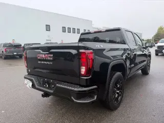 GMC Sierra 1500 2023 4x4 Pro 4dr Crew Cab 6.6 ft. SB