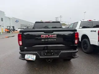 GMC Sierra 1500 2023 4x4 Pro 4dr Crew Cab 6.6 ft. SB
