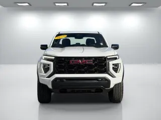 GMC Canyon 2023 4x2 Elevation 4dr Crew Cab 5 ft. SB